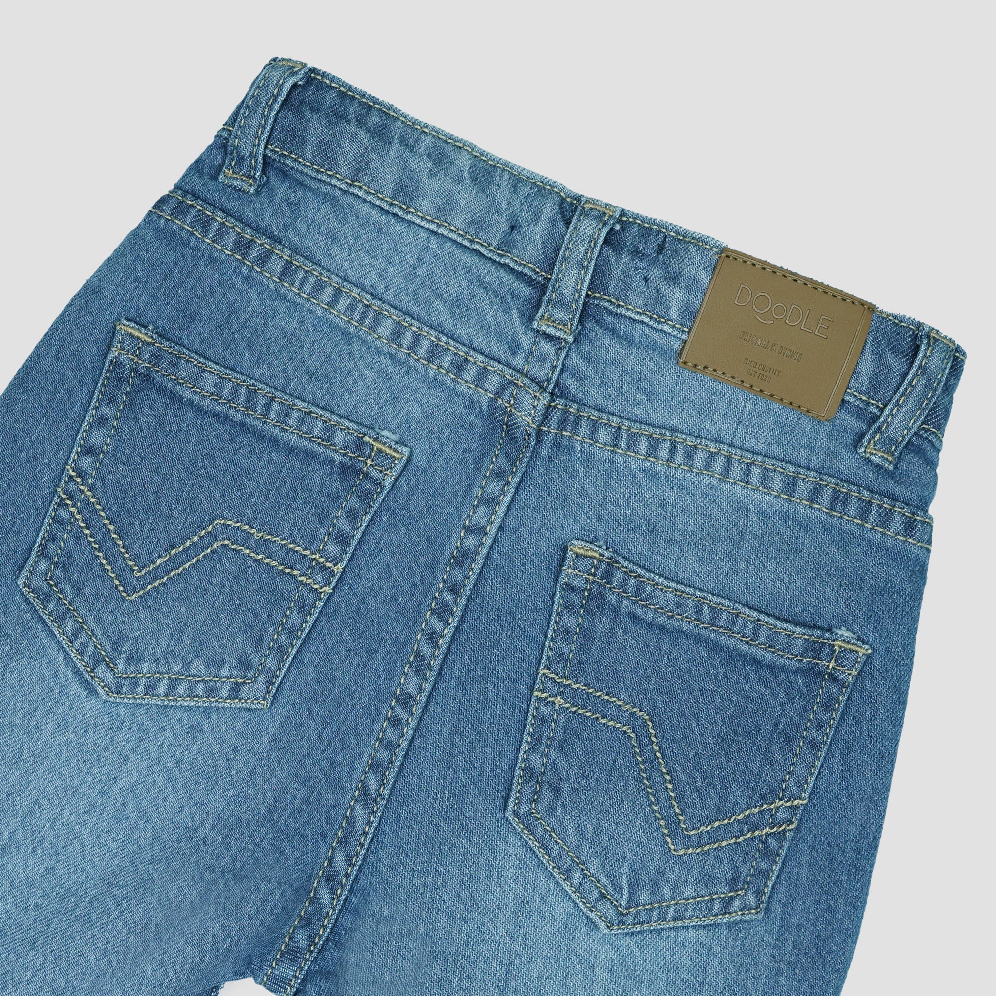 DBJ-03-FASHION POCKET STRAIGHT LEG JEANS