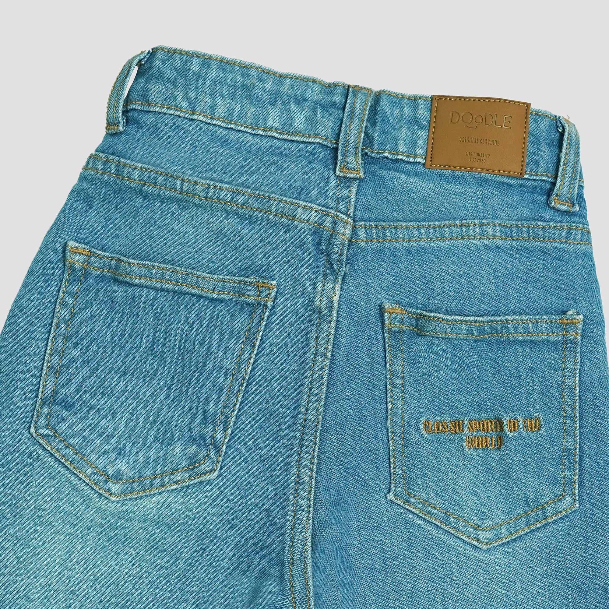 STRAIGHT FIT EMB JEANS